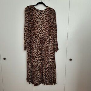 NWT H&M Leopard Maxi Dress Sz S